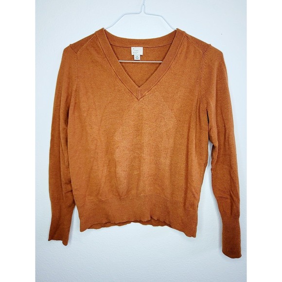 A New Day Burnt Orange M V Neck Medium Long Sleeve Shirt - Picture 1 of 3